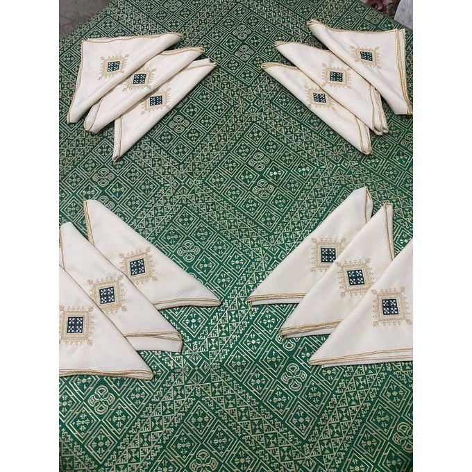 Nappe marocaine traditionnelle KHRIB brodée avec 12 serviettes