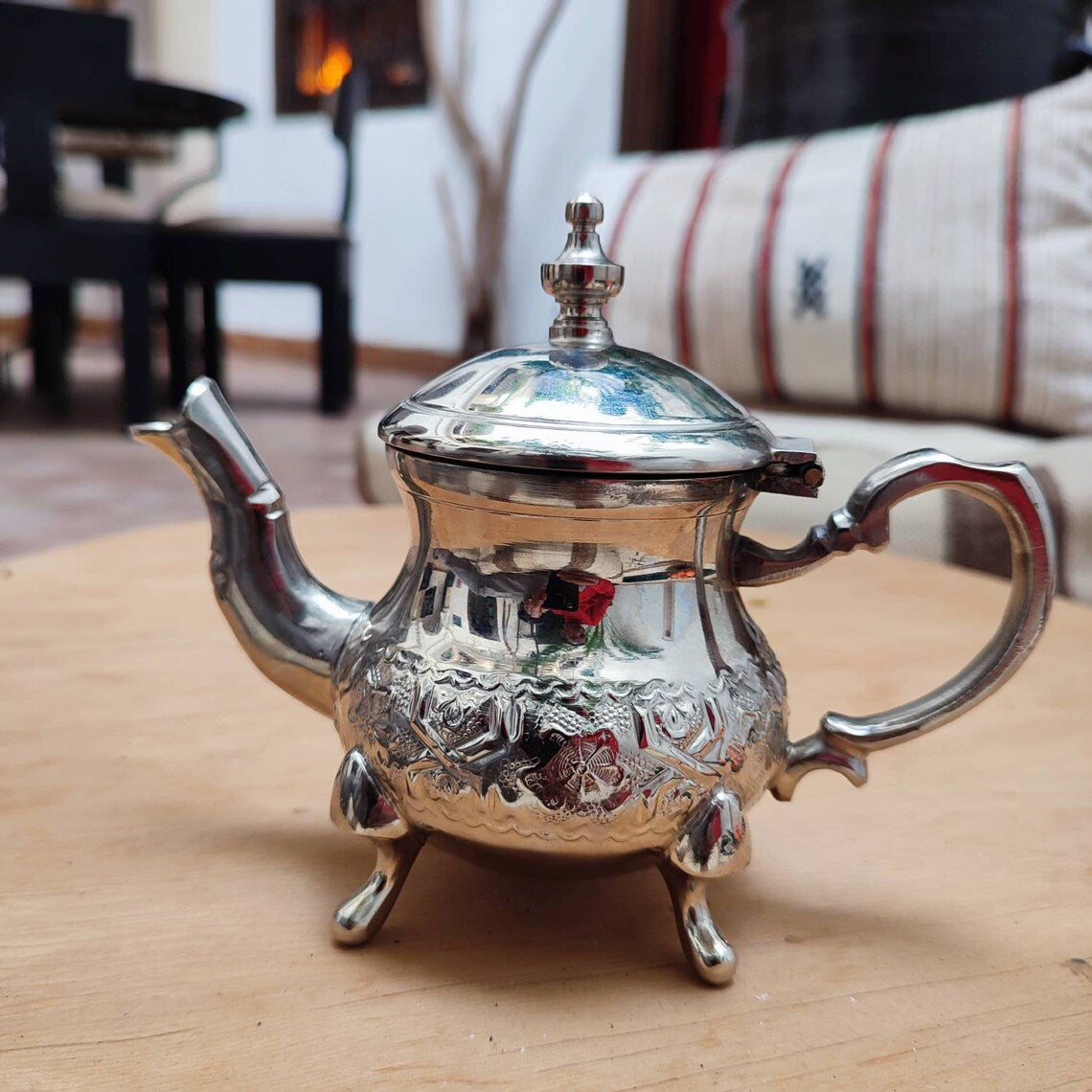 Théière de bonne qualité, théière, théière en argent marocaine faite main. Théière pour deux