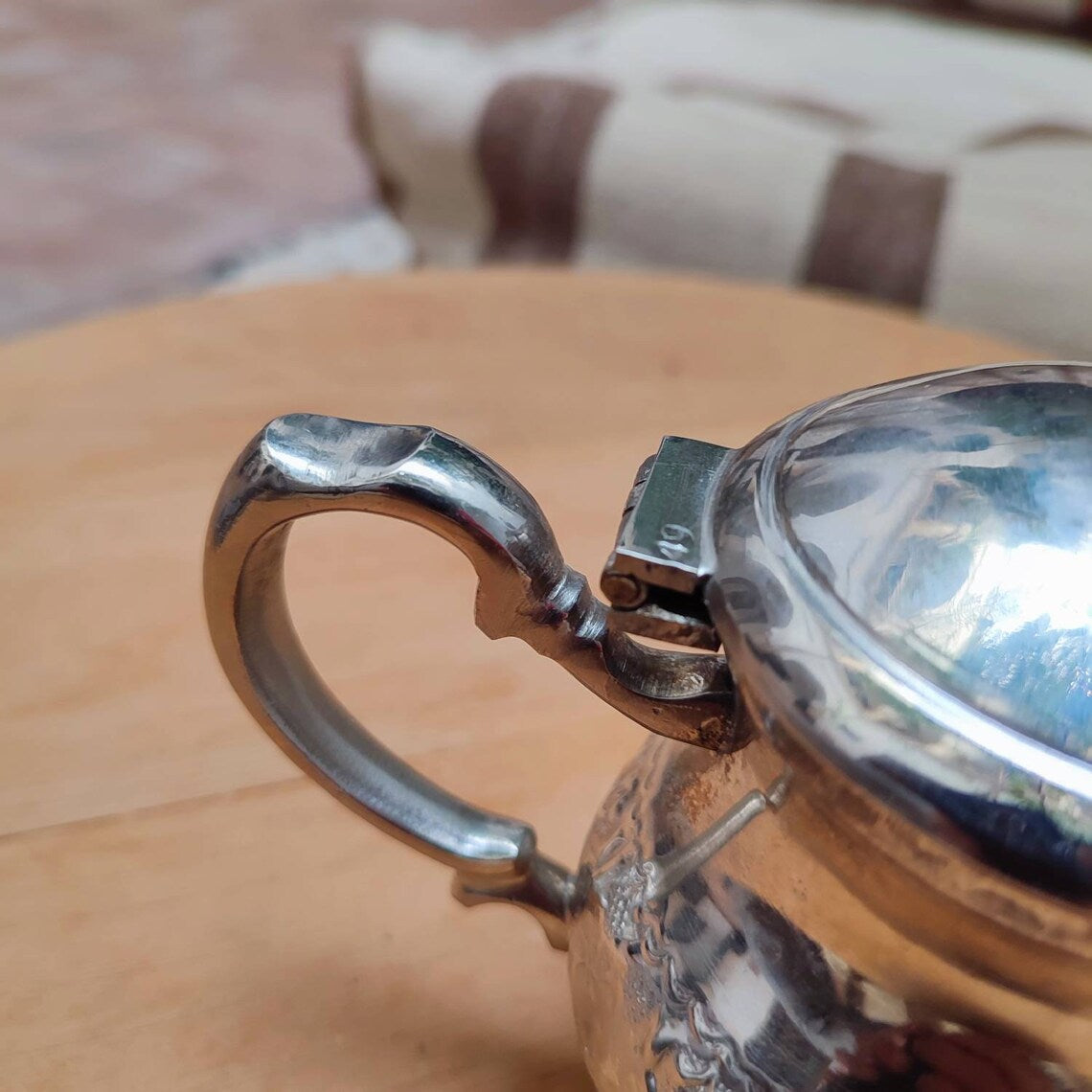 Théière de bonne qualité, théière, théière en argent marocaine faite main. Théière pour deux