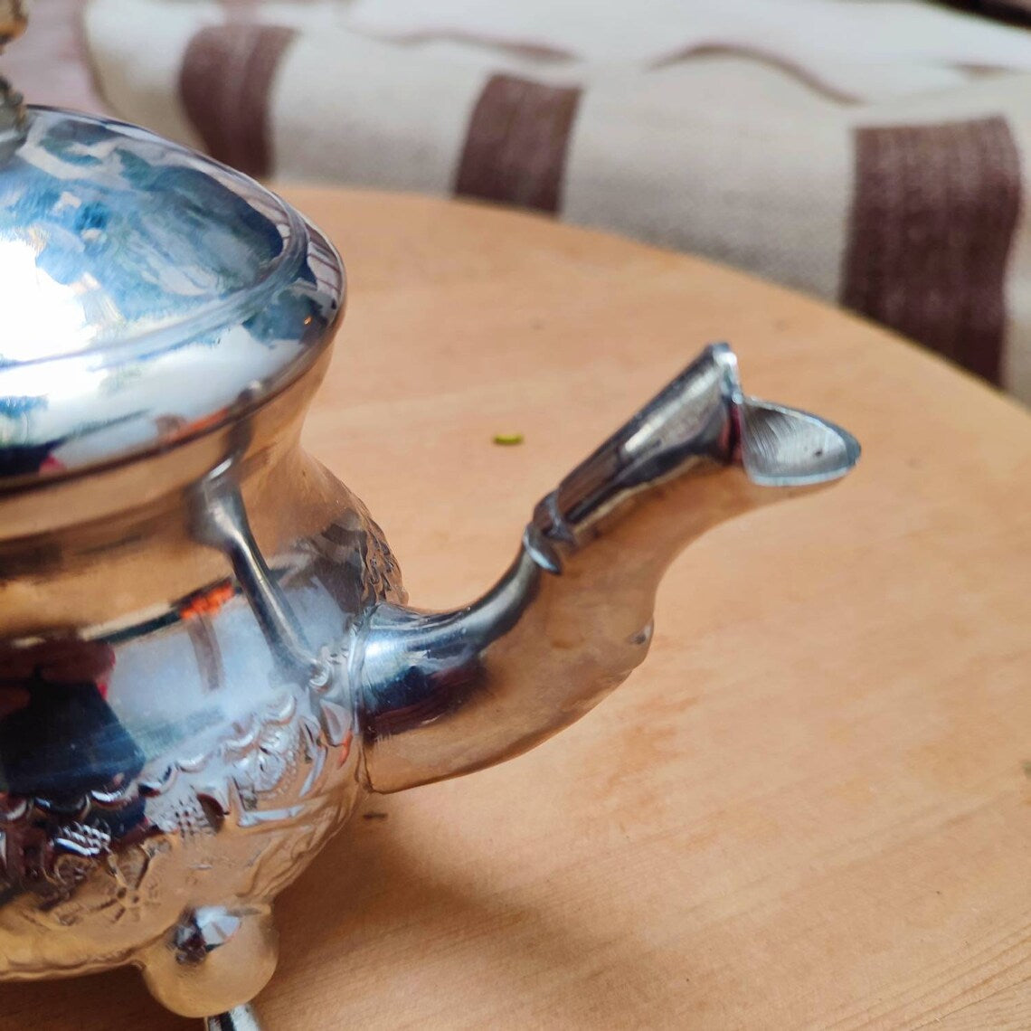 Théière de bonne qualité, théière, théière en argent marocaine faite main. Théière pour deux