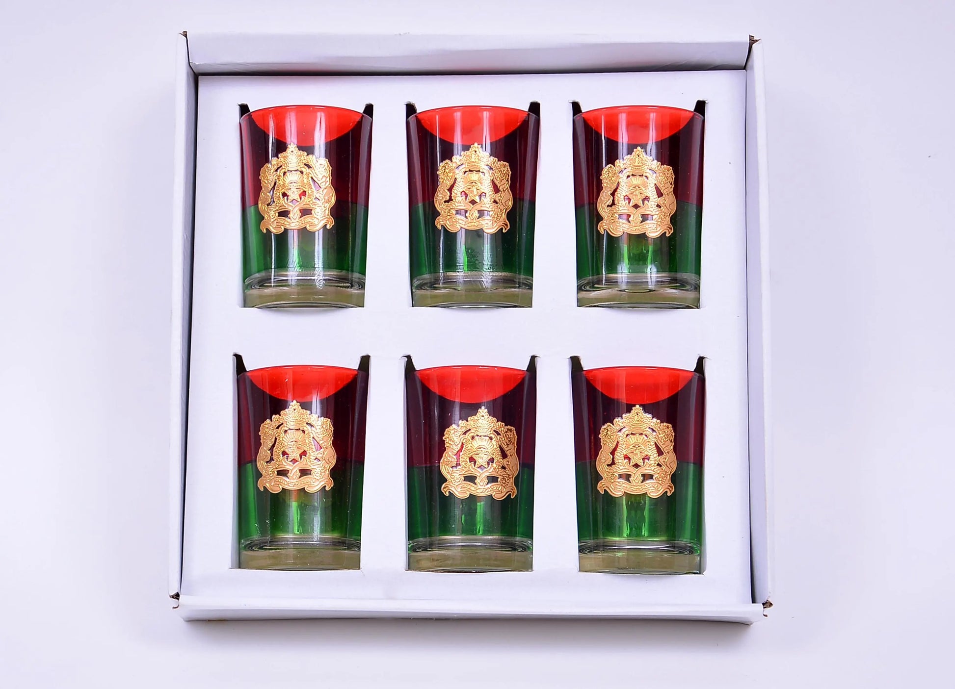 Verres Marocains aux Couleurs Nationales – Écusson Royal Doré Gravé (Lot de 6)